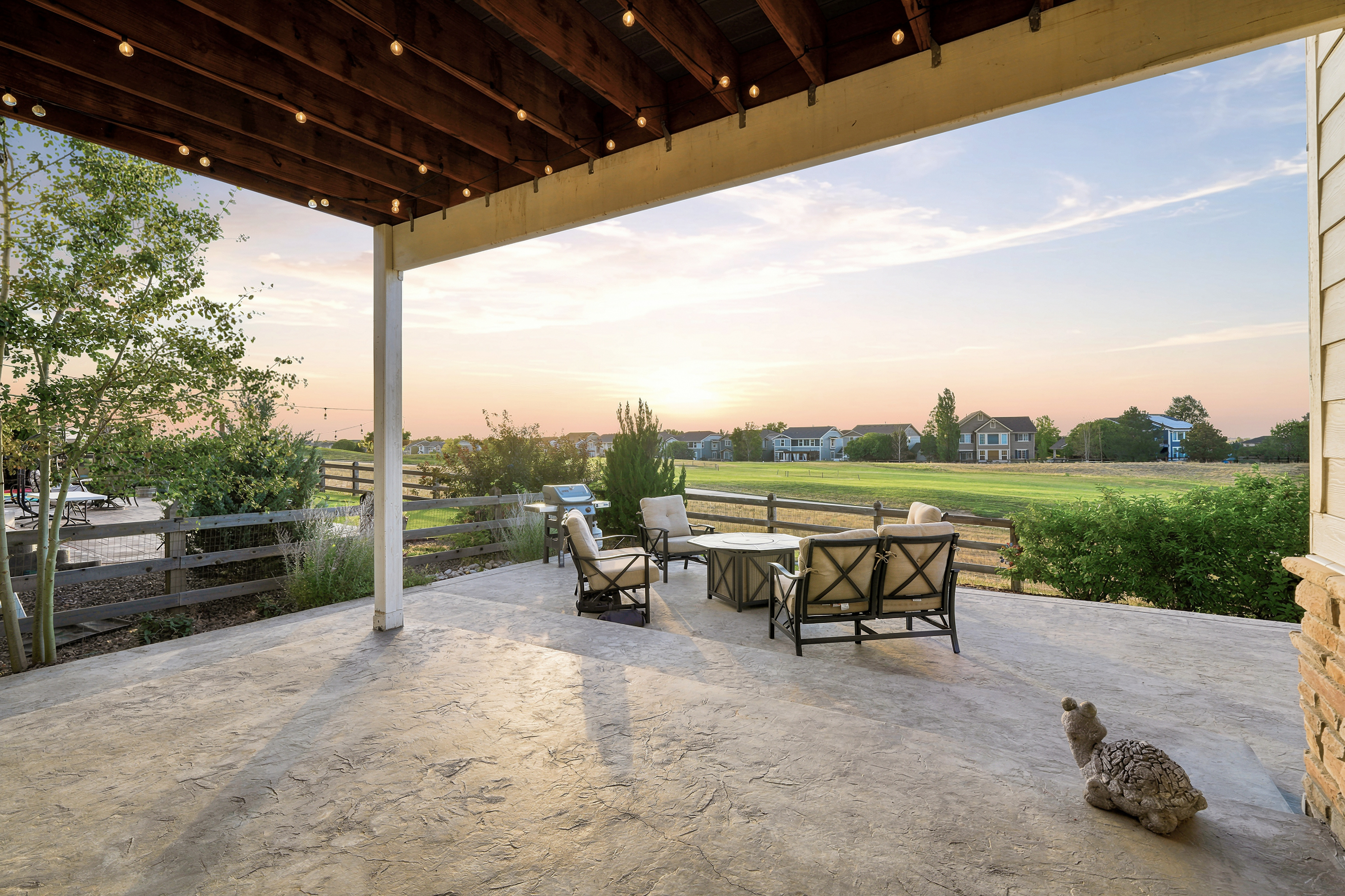 Ground_Exteriors_010.jpg